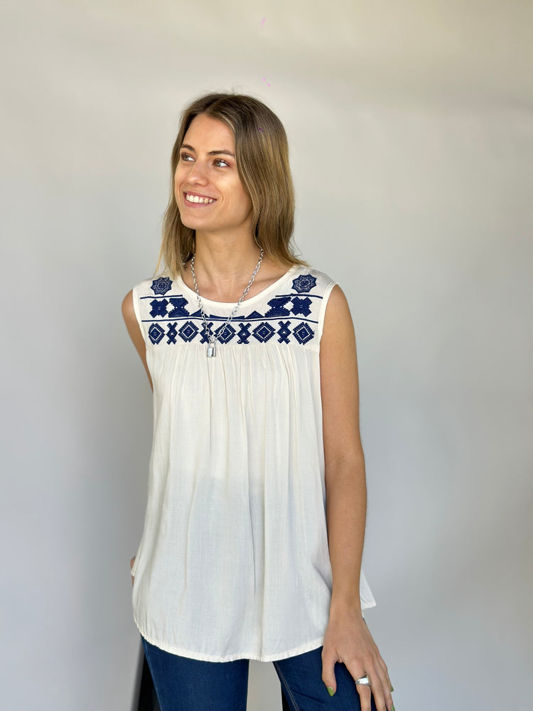 
                  
                    Musculosa s555
                  
                