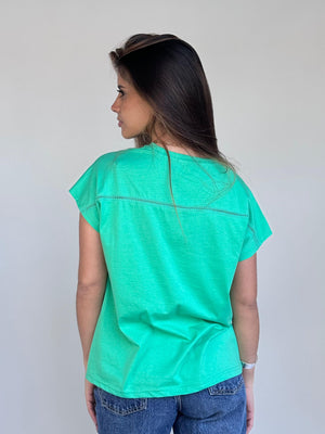 
                  
                    Blusa A470
                  
                