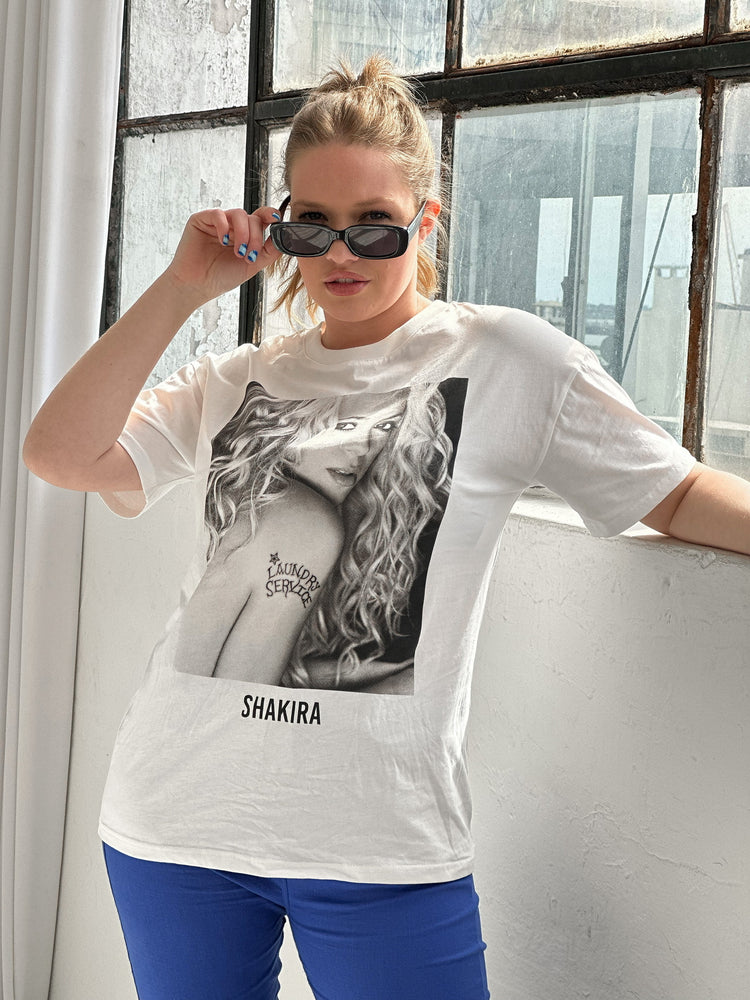 
                  
                    Remera A496
                  
                