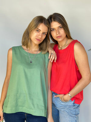 
                  
                    Musculosa de lino A459
                  
                