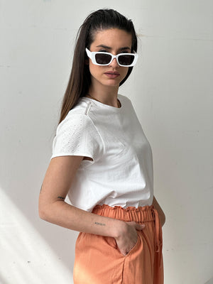 
                  
                    Blusa A453
                  
                