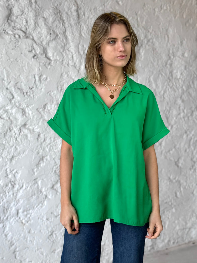 
                  
                    Blusa A456
                  
                