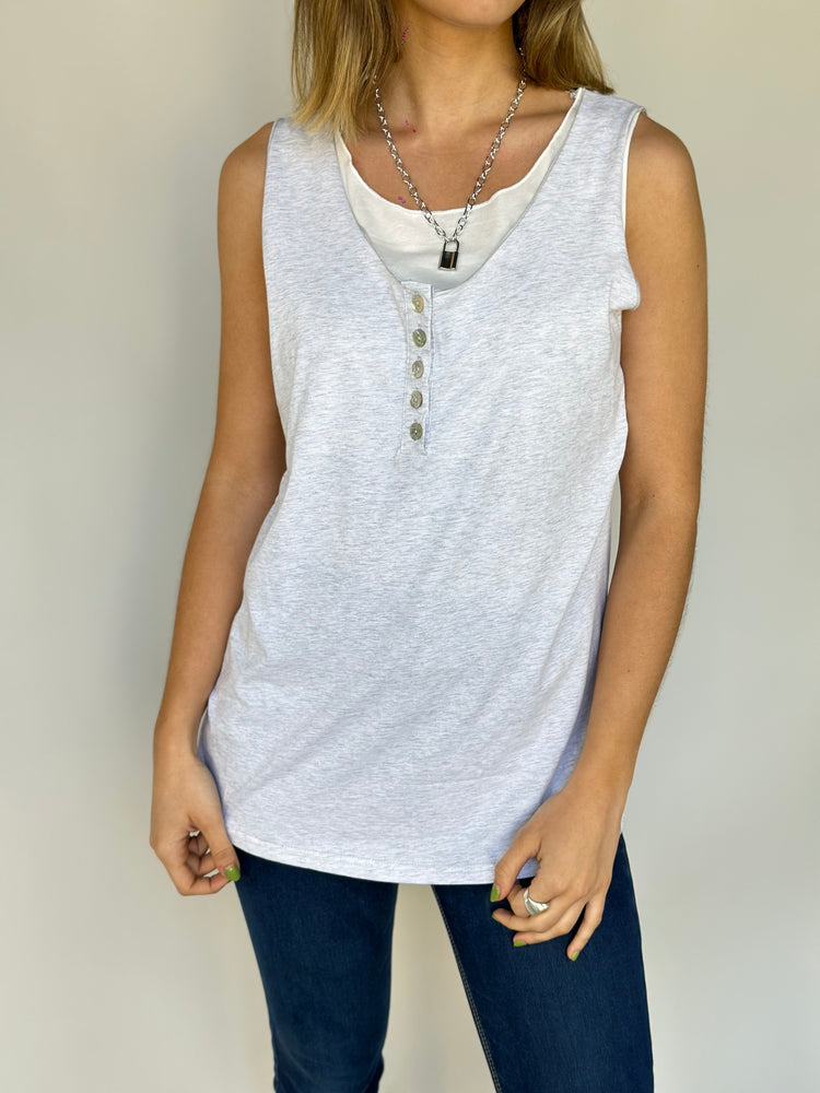 
                  
                    Musculosa de Algodón C269
                  
                