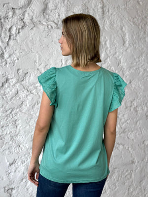 
                  
                    Blusa A440
                  
                