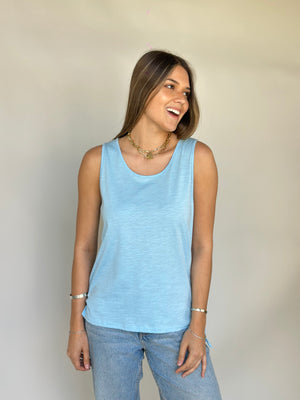 
                  
                    Musculosa de algodon C259
                  
                