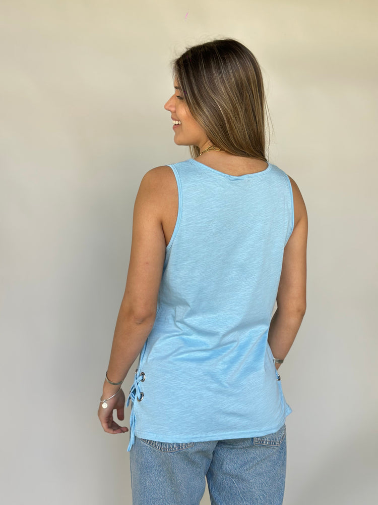 
                  
                    Musculosa de algodon C259
                  
                