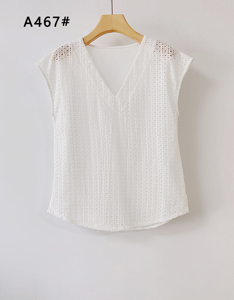 
                  
                    Blusa A467
                  
                