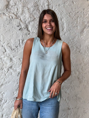 
                  
                    Musculosa A251
                  
                