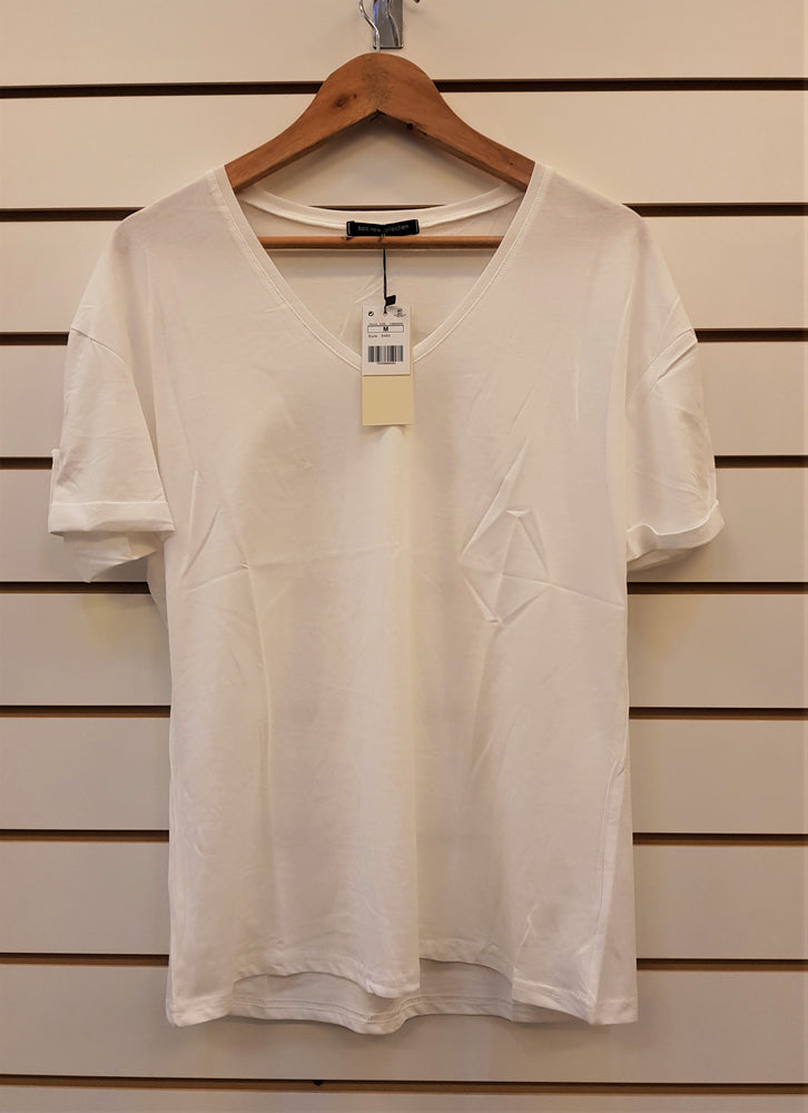 
                  
                    001. c Remera s493
                  
                