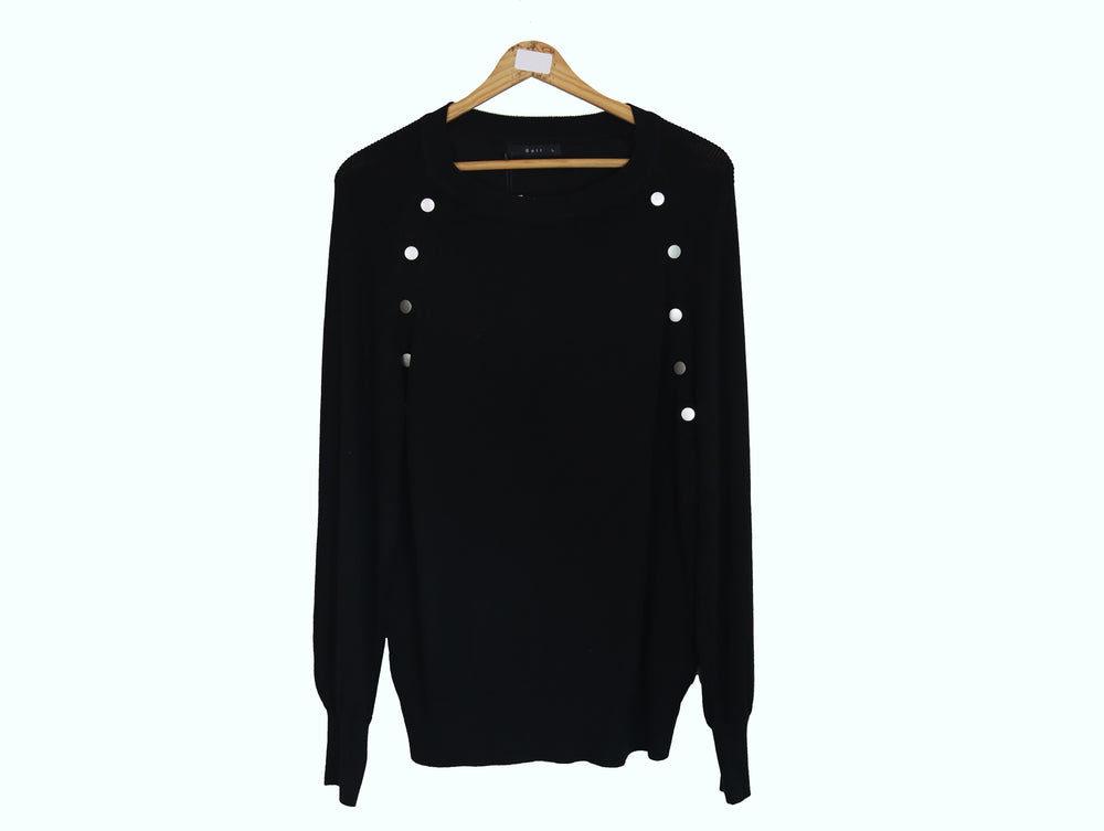 
                  
                    0004. 008 s638 Buzo de hilo con botones. DISPONIBLE EN BEIGE Y NEGRO.
                  
                
