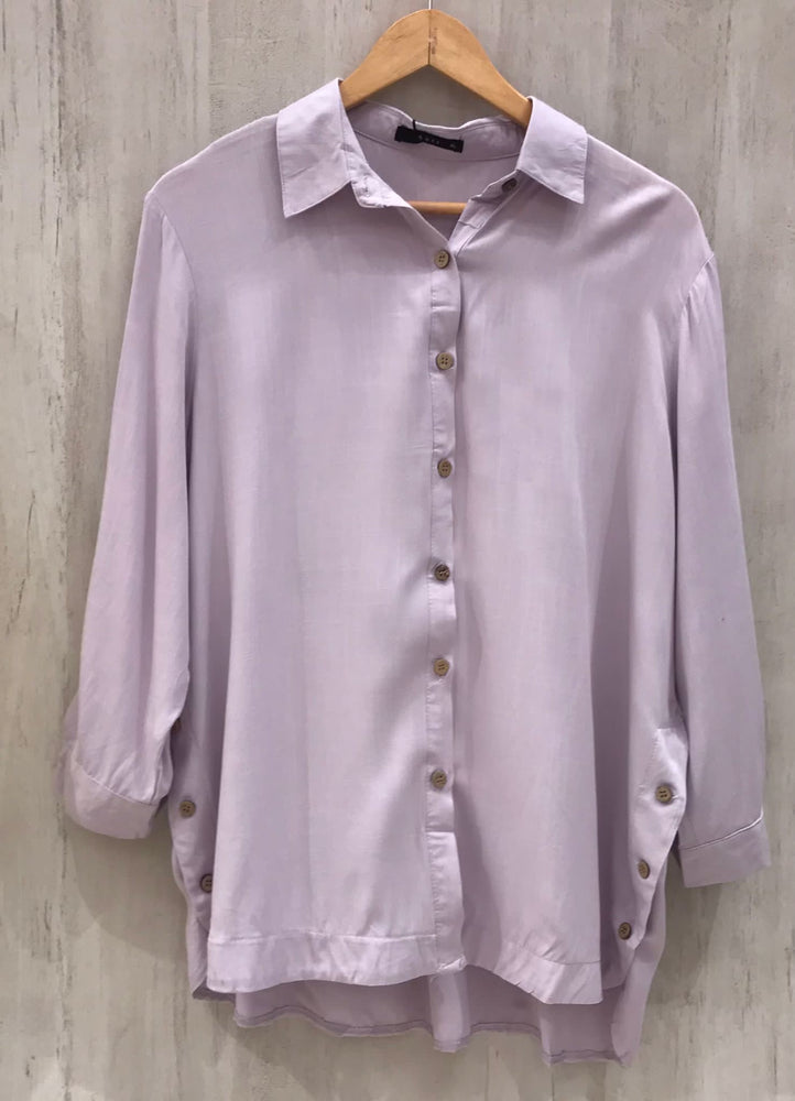 
                  
                    Camisa C246
                  
                