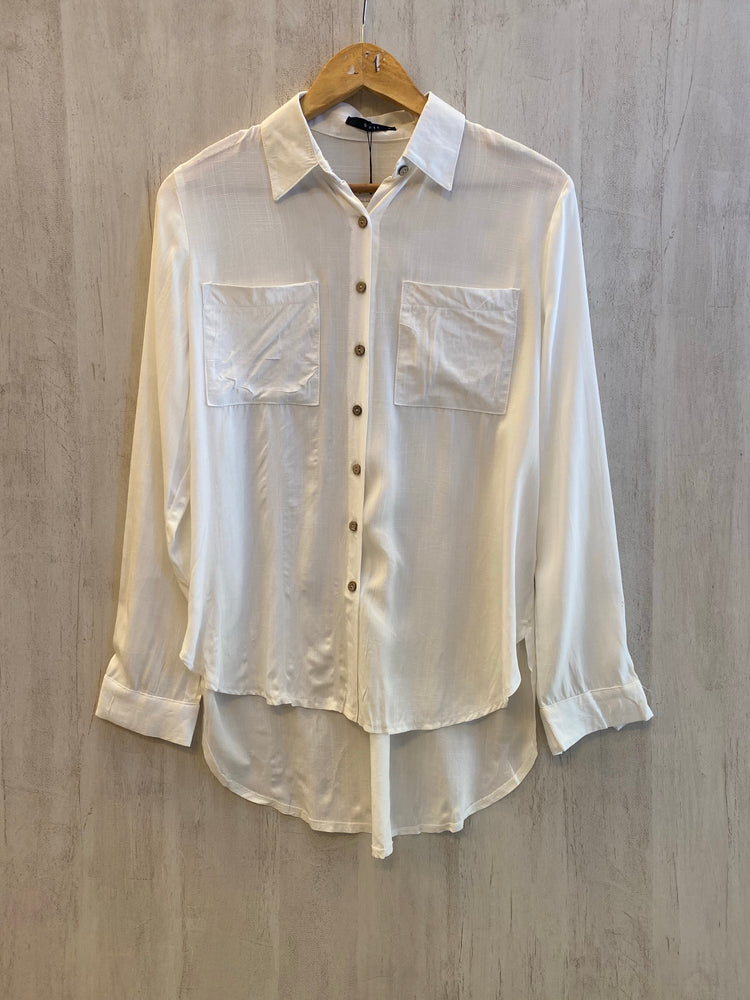 
                  
                    C147 Camisa de Lino
                  
                