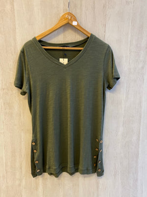 
                  
                    Remera de Algodon C048
                  
                